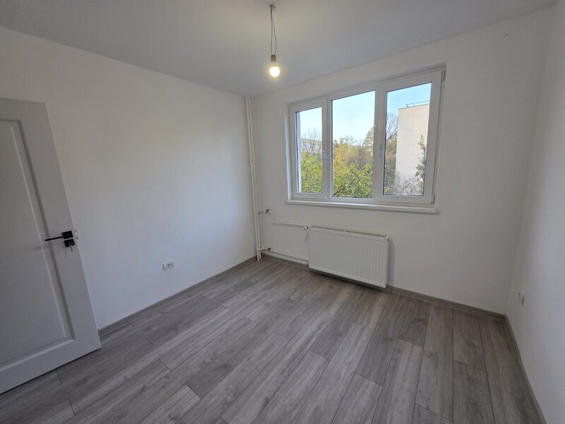 Titan, Barajul Cucuteni, Barajul Lotru,